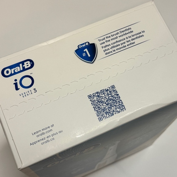 Oral B iO3 rechargeable toothbrush - Picture 5 of 7